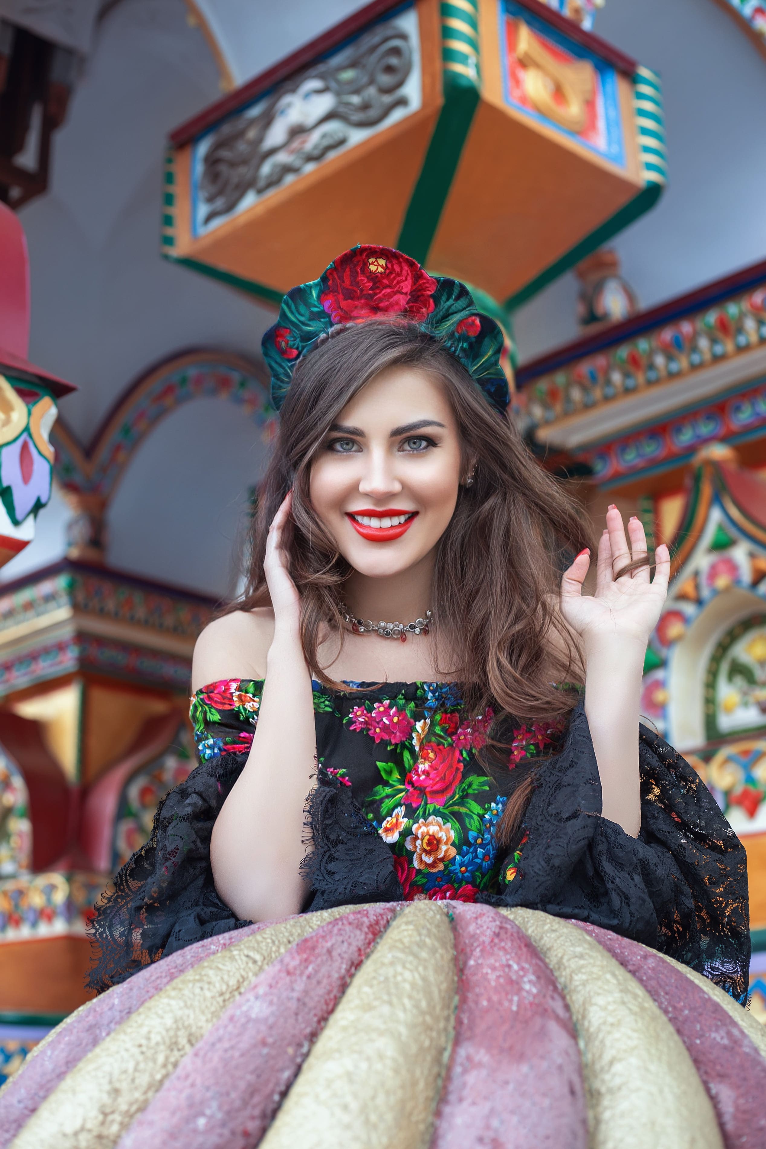 позы для фотосессии в платье